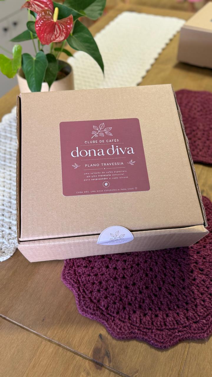 Caixa do Plano Travessia, Clube de Cafés Dona Diva